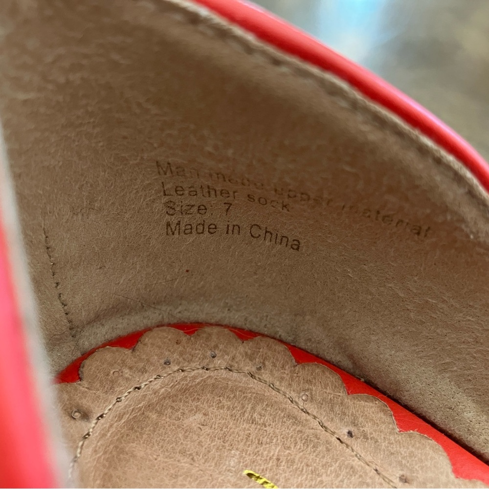 Restricted Women's Coral Flats - Picture 6 of 7